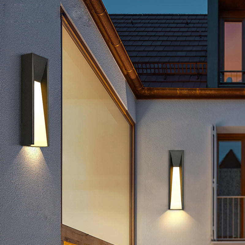 Urban Gleam Outdoor Wall Light