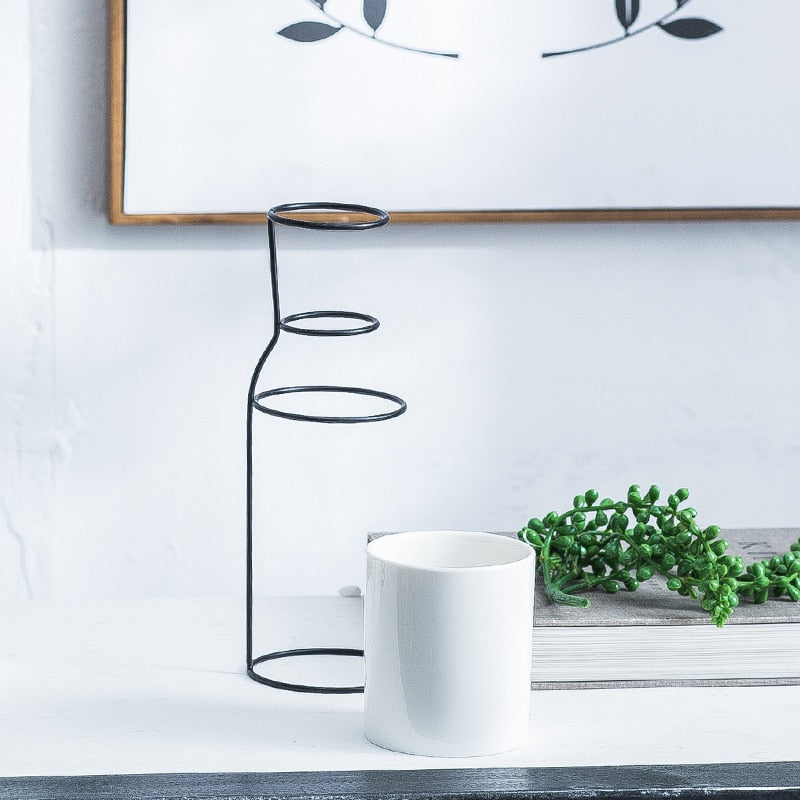 Mono - Ceramic Vase - Novus Decor Accessories