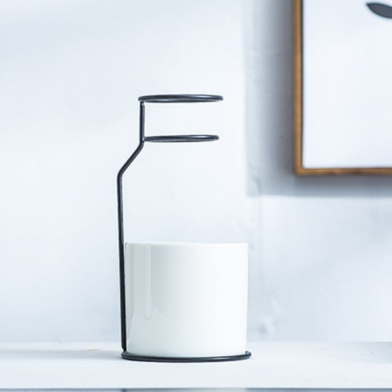 Mono - Ceramic Vase - Novus Decor Accessories