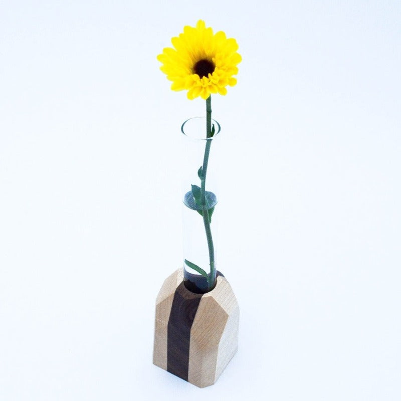 Geometric Flower Vase - Novus Decor Accessories